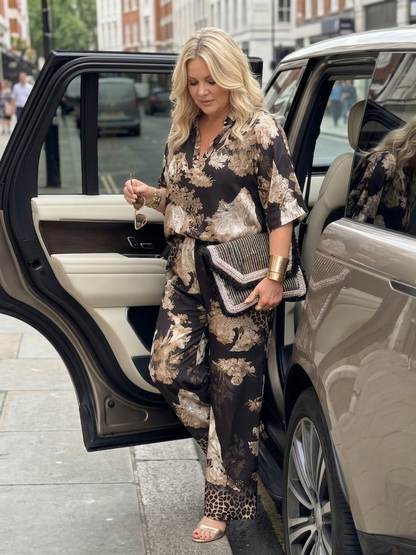 Mina | Conjunto de Pierna Ancha con Top Cruzado Estampado