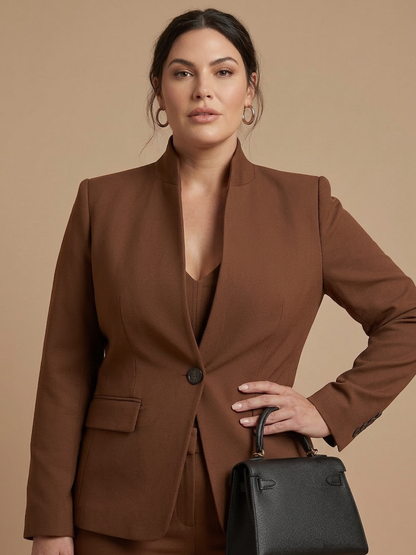 Delta | Traje Estructurado con Cuello Alzado