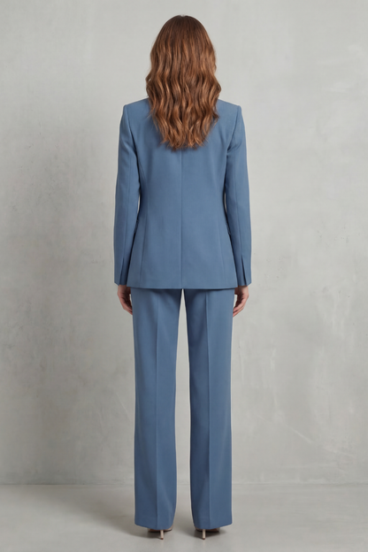 Brenda | Elegante traje de pantalón azul con corte holgado