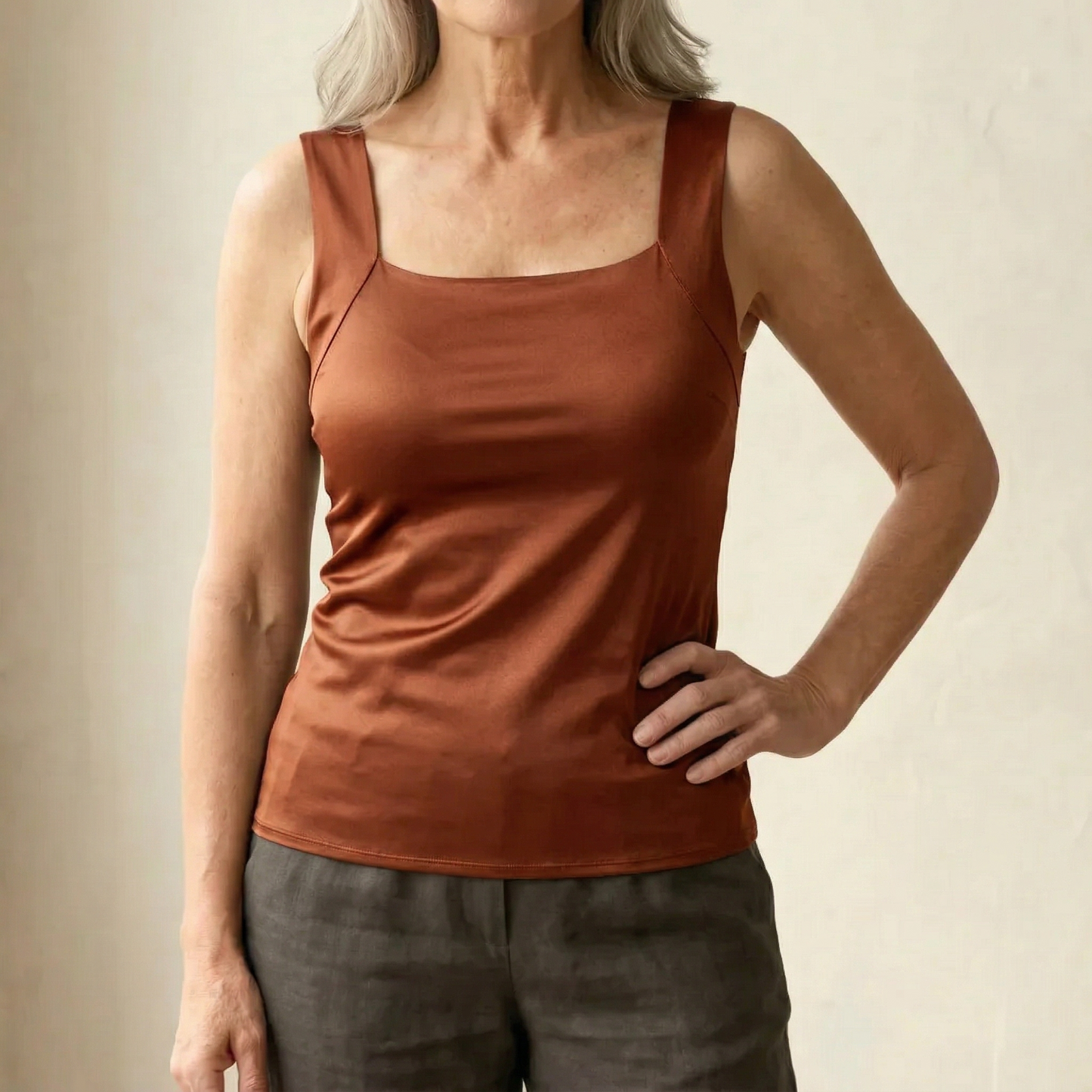 Roxanne | Top de Tirantes con Sostenido Incorporado