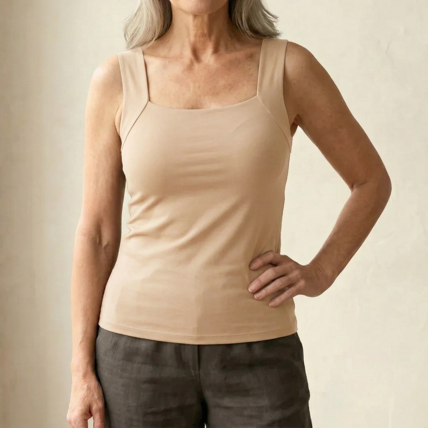 Roxanne | Top de Tirantes con Sostenido Incorporado